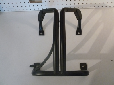 1998 Ford Expedition XLT - Steering Column Support Bracket